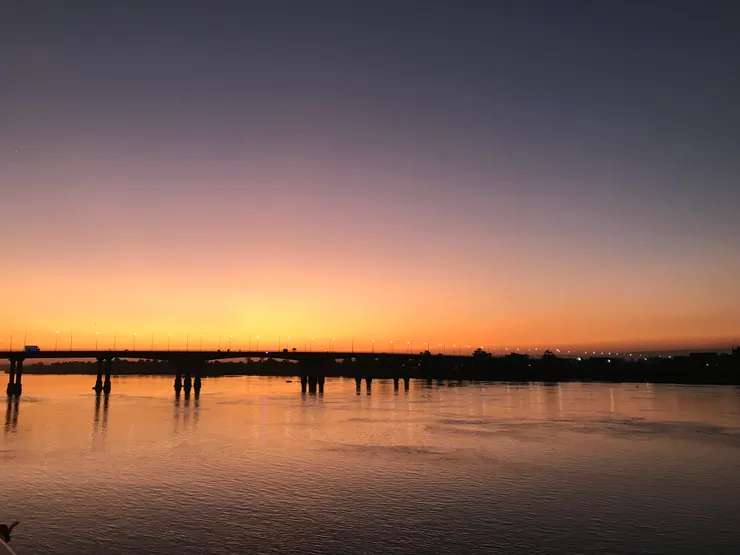 埃及 || 搭郵輪可以沿途悠閒欣賞尼羅河風光