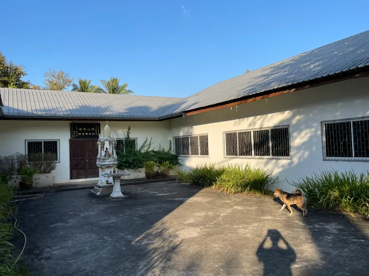 淨心長老紀念圖書館