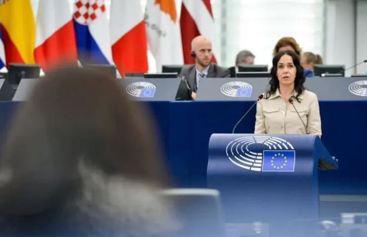 於2021年被中國政府制裁的代表斯洛伐克的歐洲議會議員Miriam Lexmann發言﹕允許 中國共產黨繼續扭曲聯合國第2758號決議，對台灣週邊加強軍演視而不見，是對全 球和平與安全的威脅。