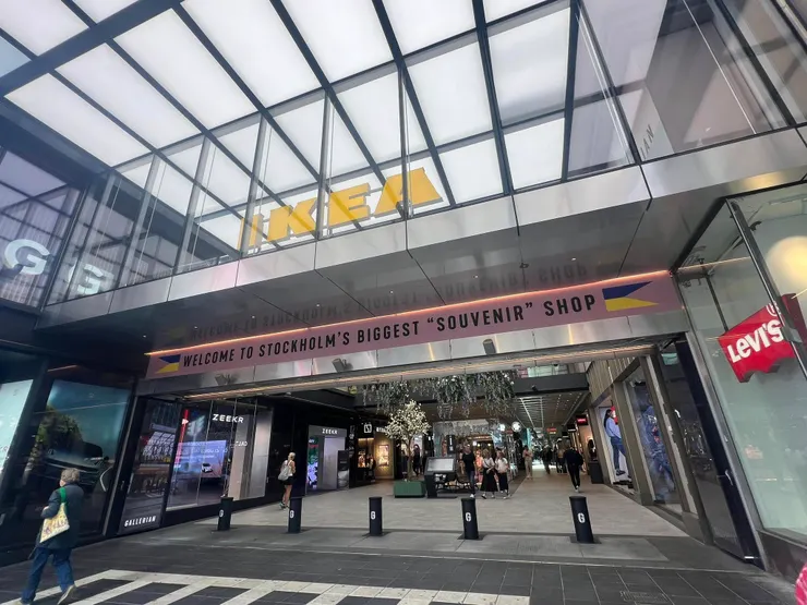 創立於瑞典的跨國居家用品零售企業IKEA