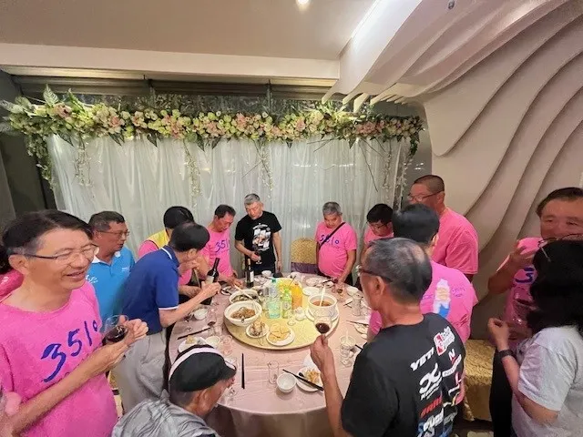 總監與Bike殺入敵陣