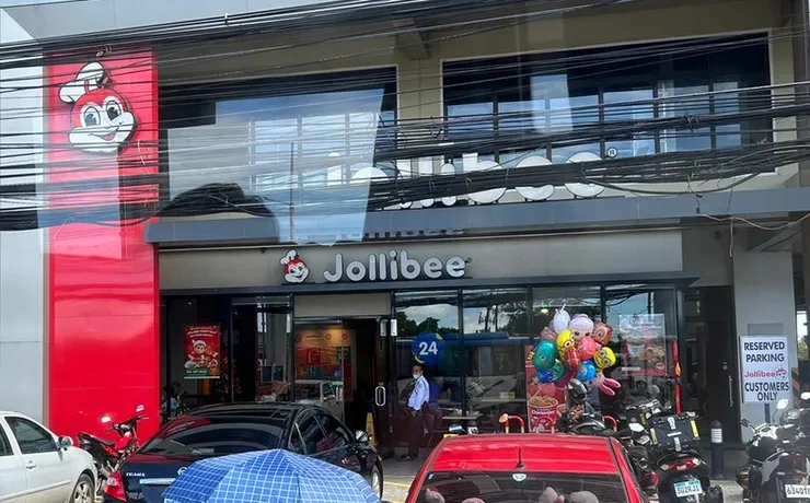 國民速食美食Jolibee