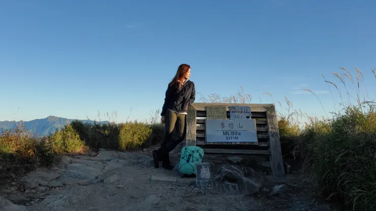 天晴風輕，秋天的日出，美得讓人捨不得眨眼