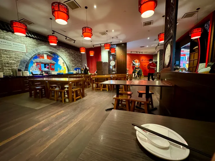 坐在店內的角度