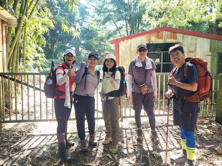 由法雲寺後山柵門起登(上次走出雲古道過來這邊是終點)