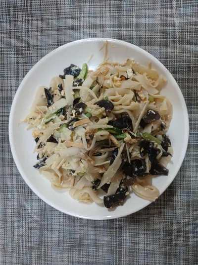 在家做素食料理-素炒麵(1人份)