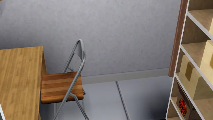 有時在便店利購物時瞄到員工辦公室，很細小，桌子椅子貨物櫃子等全都擠在一個小房間，心裏覺得不舒服，但無能為力。