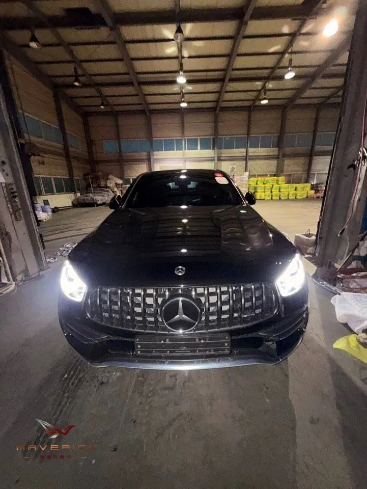 紀錄 Mercedes-AMG GLC43 Coupe 外匯車代購流程，從雙重鑑定、原廠保養到裝櫃出口回台，全程專業把關，讓交車更安心。