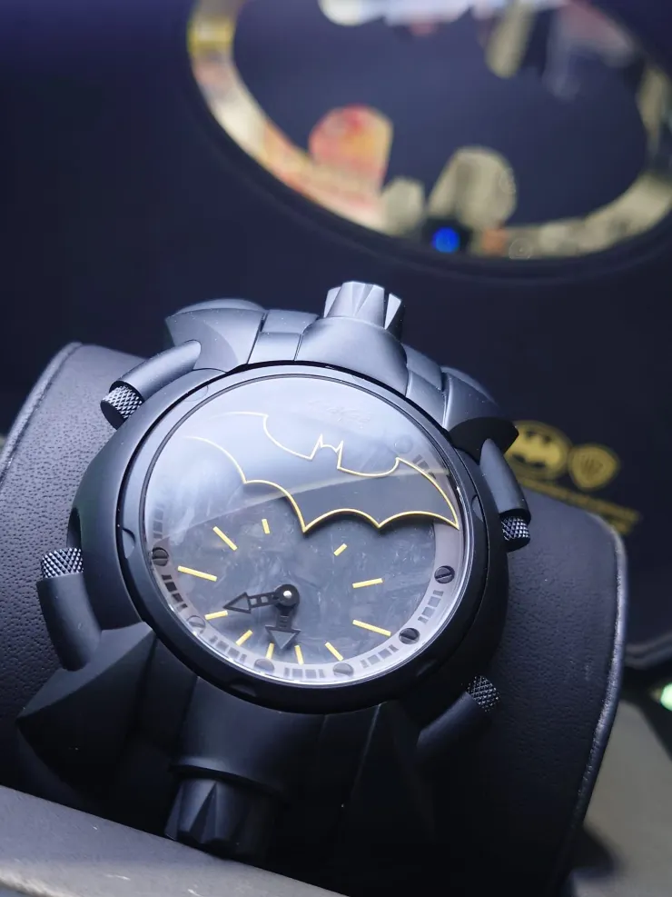 GaGà Milano X Batman 限量版雙面手錶