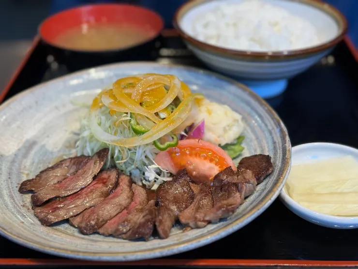 家人點的和風牛排🥩