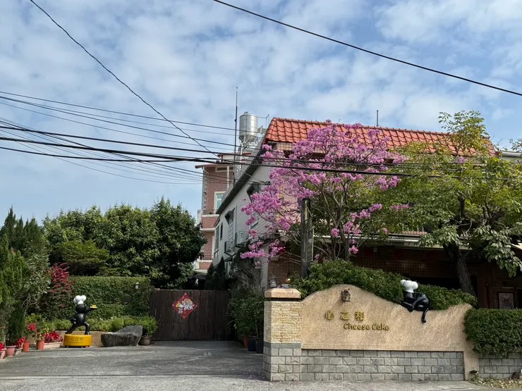 網紅名店,人客絡繹不絕