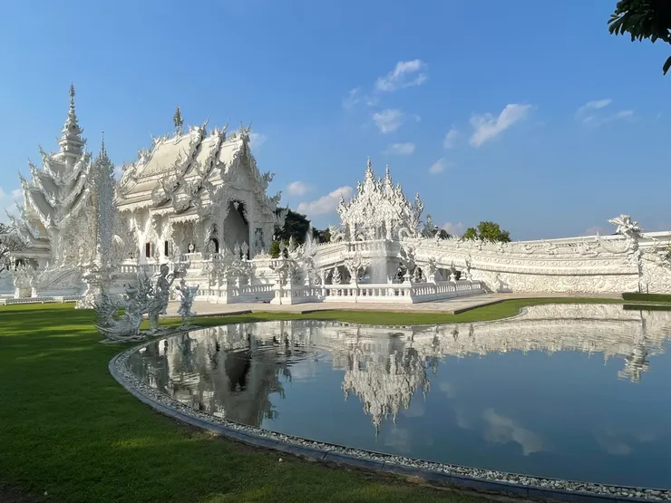 白龍寺 (白廟)。
