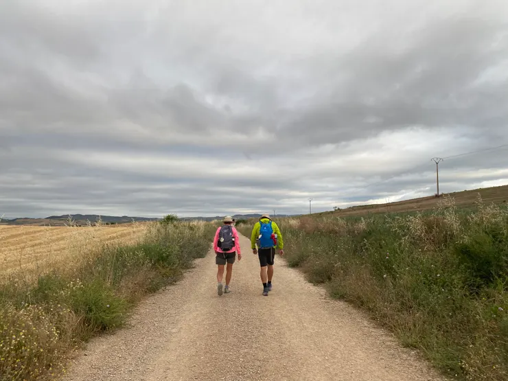 蠻多夫妻一起來徒步