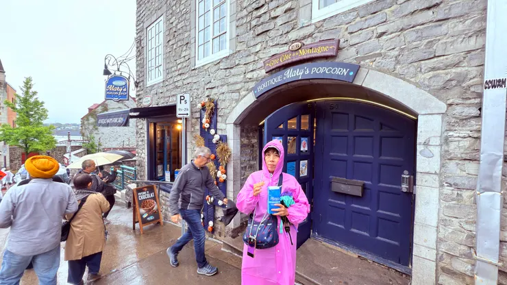 欄杆處就是斷頸階梯Breakneck Stairs