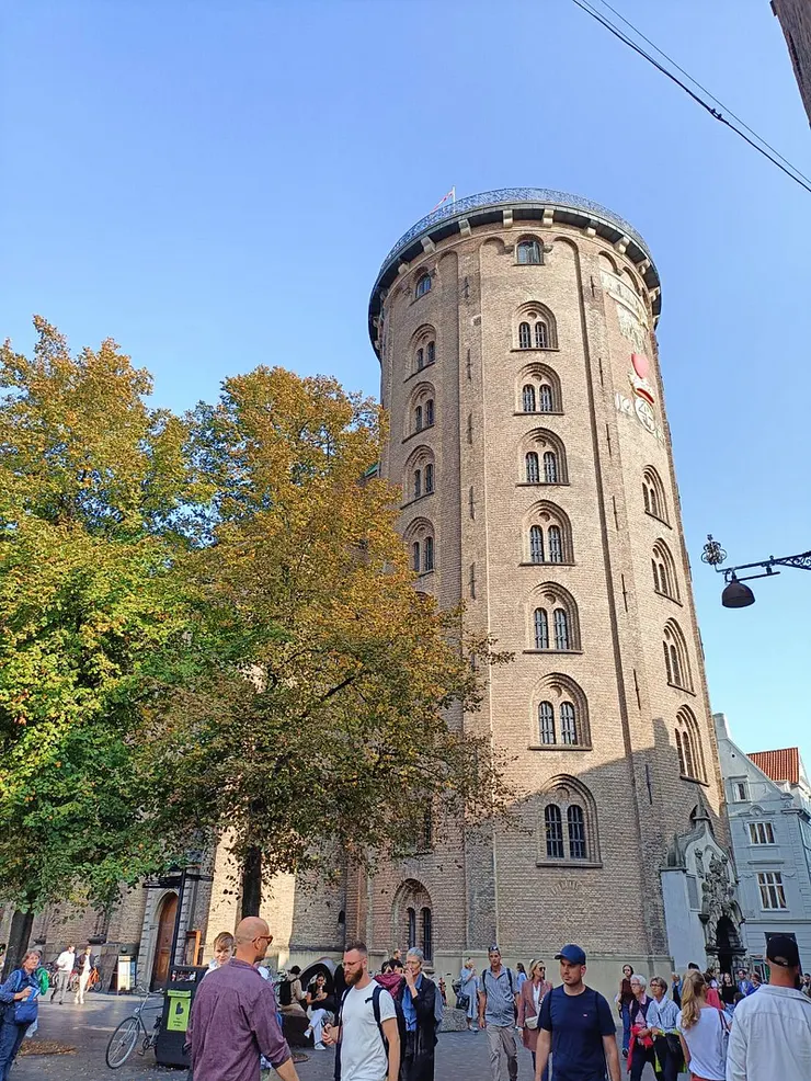 圓塔 The Round&nbsp;Tower