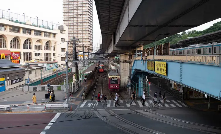 王子駅前（おうじえきまえ、ouji-eki-mae）