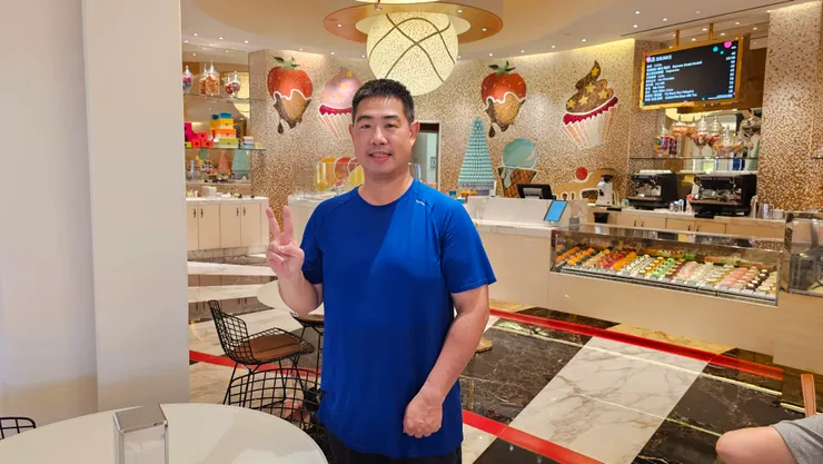 我在澳門永利皇宮的SWEETS甜藝廊!這裝潢好夢幻好可愛!