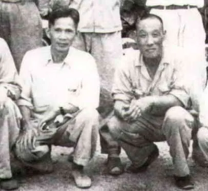 譚忠（左）與李國輝（右）。翻攝自覃怡輝著《金三角國軍血淚史》