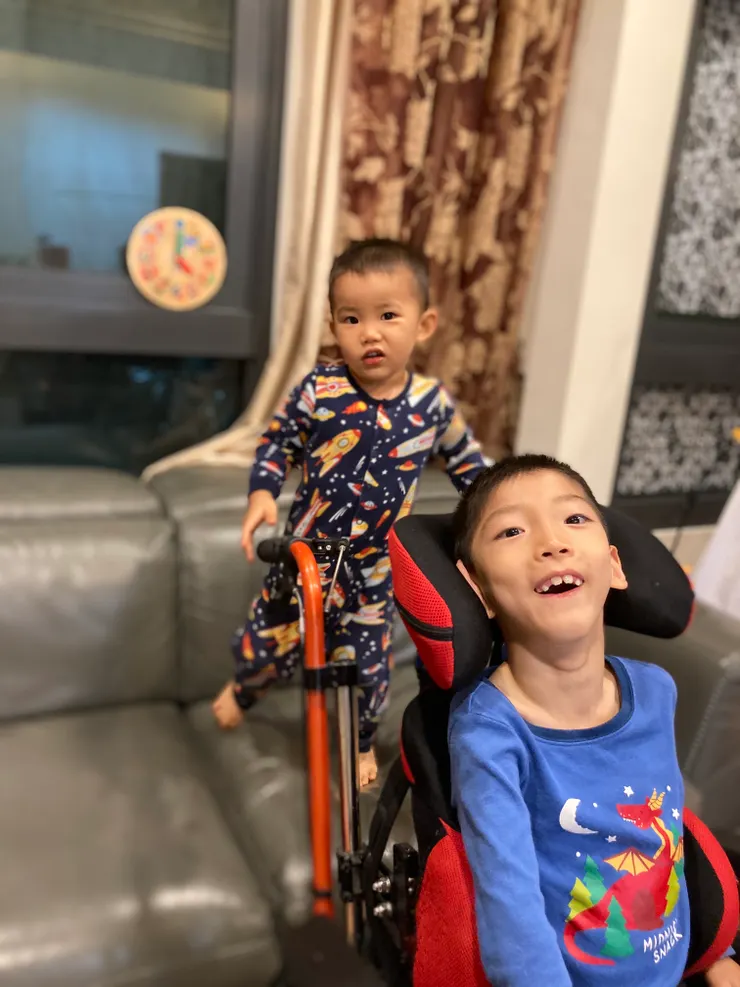 20210407九歲多的祐跟兩歲多的懿