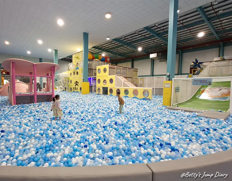 ▲嘉義「好想兔海洋探險島」親子樂園/圖片來源：Betty's Jump Diary