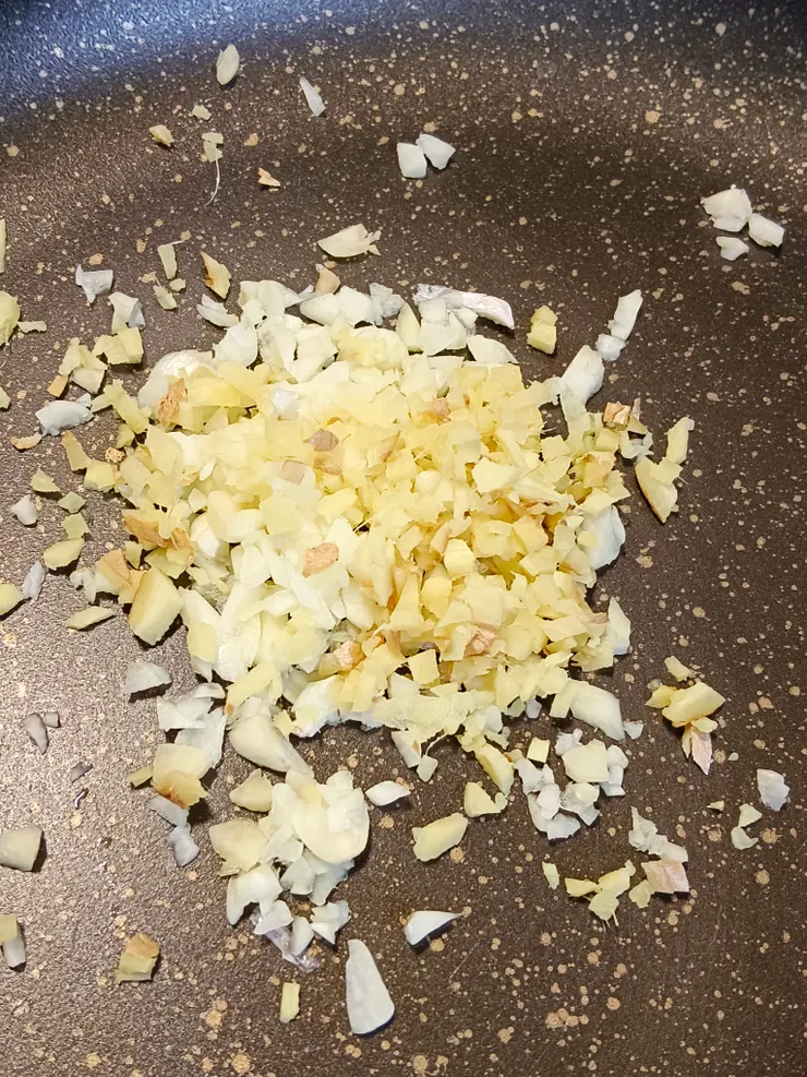 蒜末越細越入味 【梵靈乾坤】工作室提供