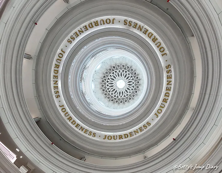 ▲佐登妮絲城堡/圖片來源:Betty's Jump Diary