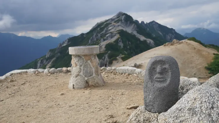 和燕岳相伴的山男