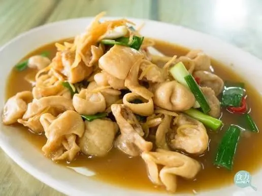 夠味的薑絲大腸（圖片截圖於網路）