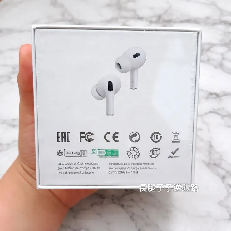 自細看外型很像Airpods哈哈🔥