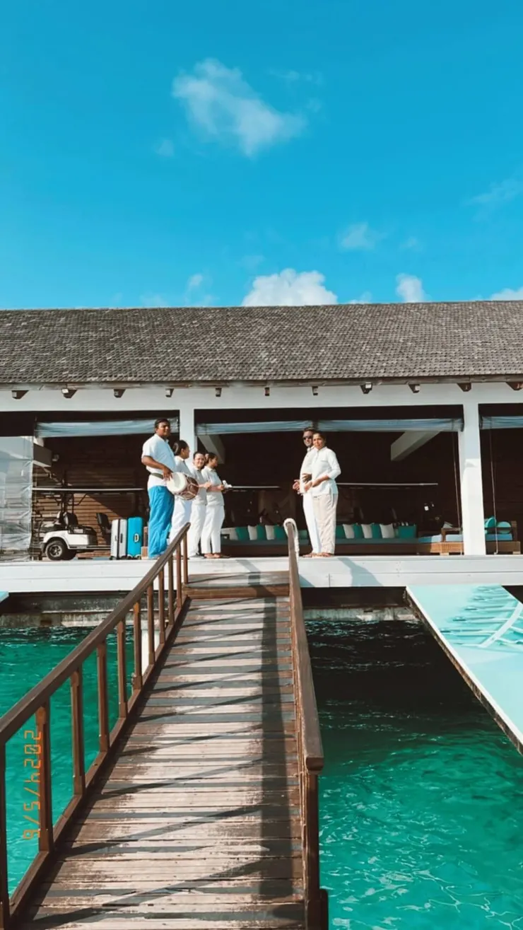 抵達莫凡彼度假島