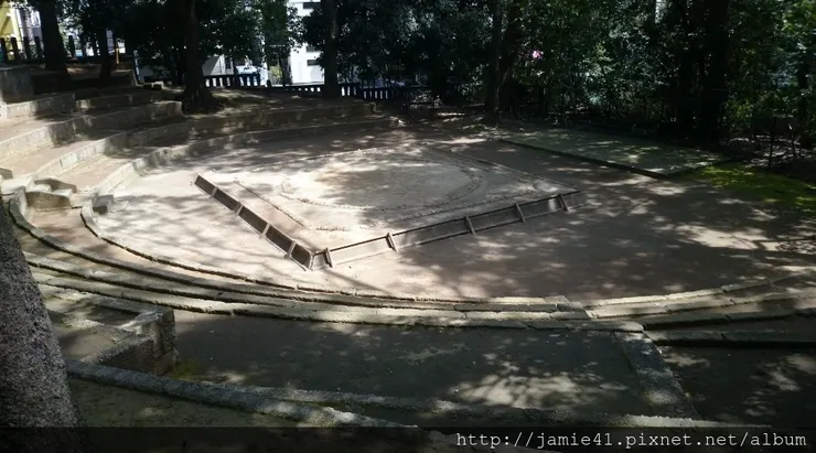 以上照片截取自https://jinja.tokyolovers.jp/tokyo/setagaya/setagayahachimangu