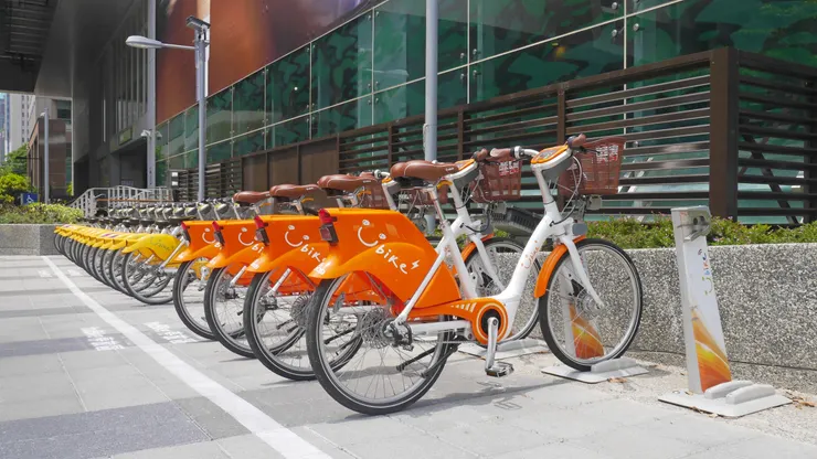 也許有一套經濟學思維來解決 YouBike 一車難求的問題