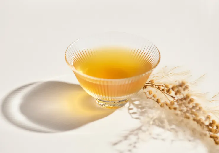 勤億「幸福十八滴雞精」常溫24入裝,婦幼展限時限量買一送一,平均一入80元下殺45折,折扣堪稱絕無僅有!(資料來源:勤億蛋品科技)