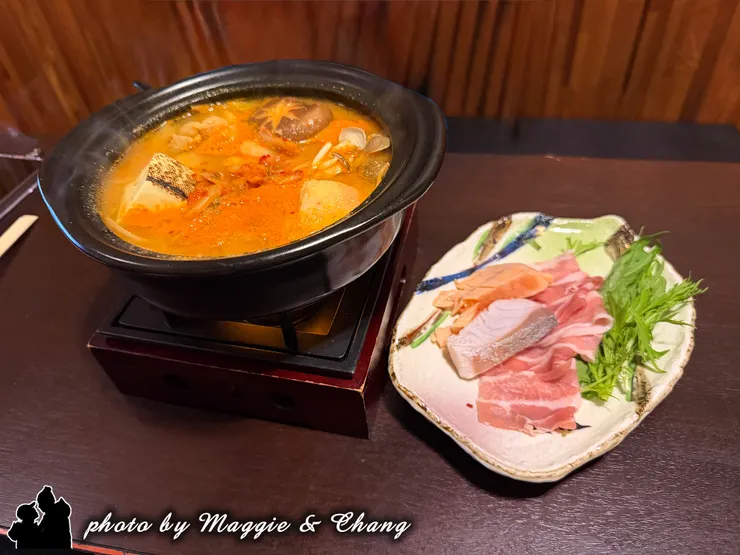 泡菜火鍋湯濃味美溫暖了我們的胃