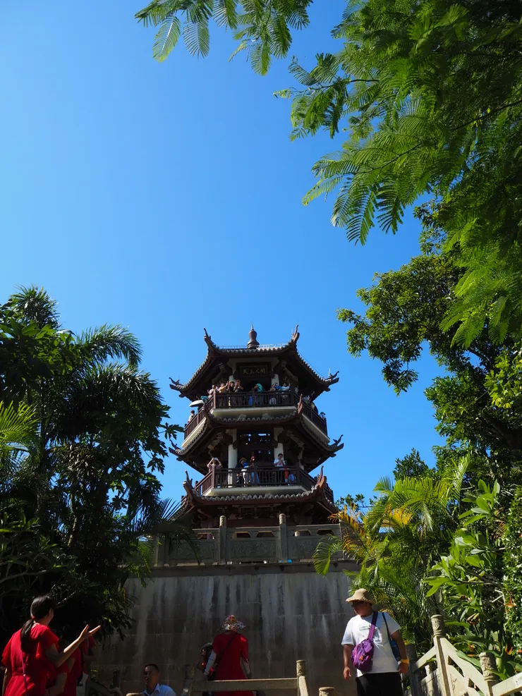 山上的仿古建築