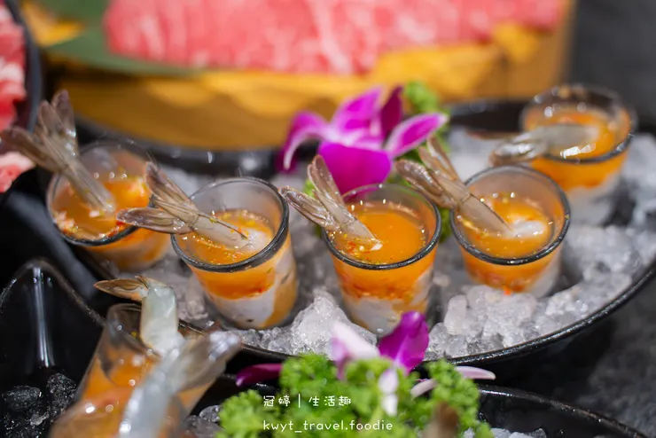 【泰滾泰式火鍋桃園店】當月壽星幾歲就送幾隻蝦!桃園火鍋推薦,