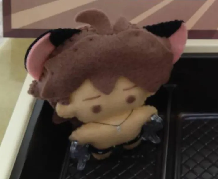 因為只來得及做一隻，結果只能亮相不能賣他、因為賣掉就沒有展示品的豹豹伊得