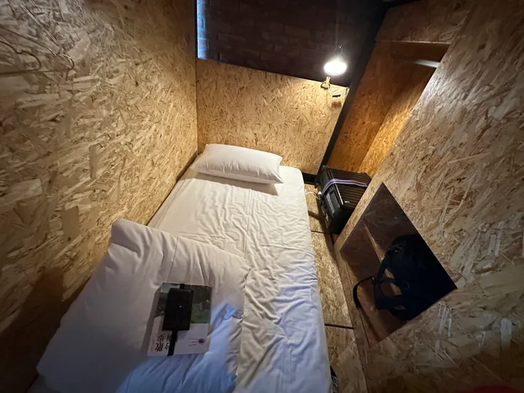 打開帳簾之後發現比想像中大!