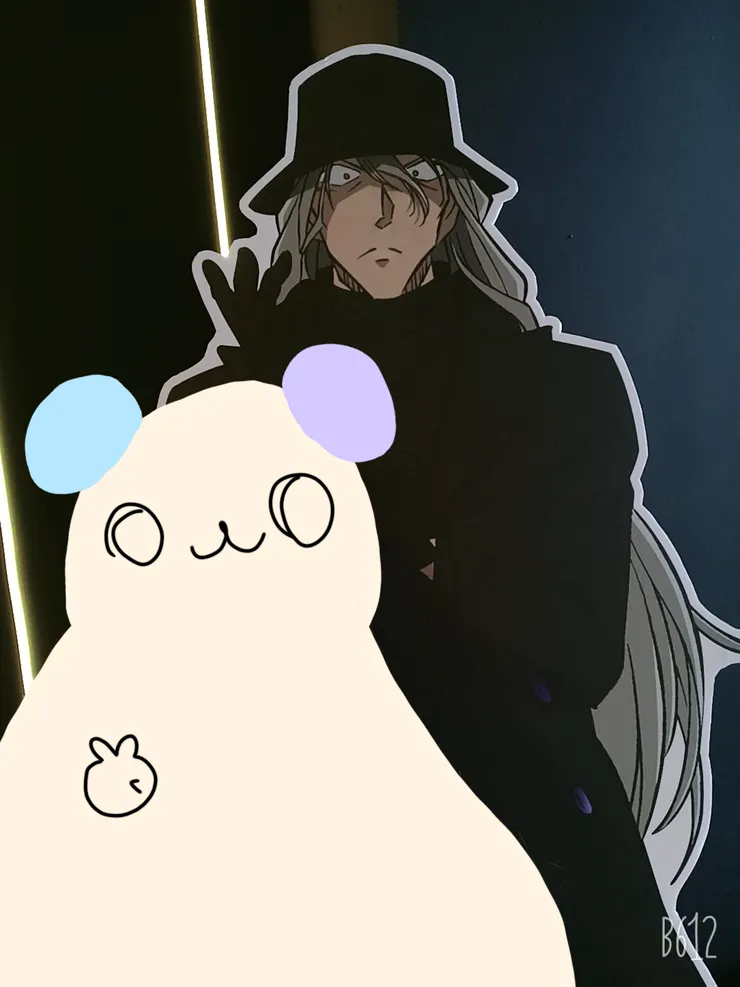 看完電影跟黑暗組織優秀員工琴大哥拍一張