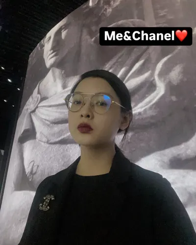 經照聽📿香奈兒展照看😌