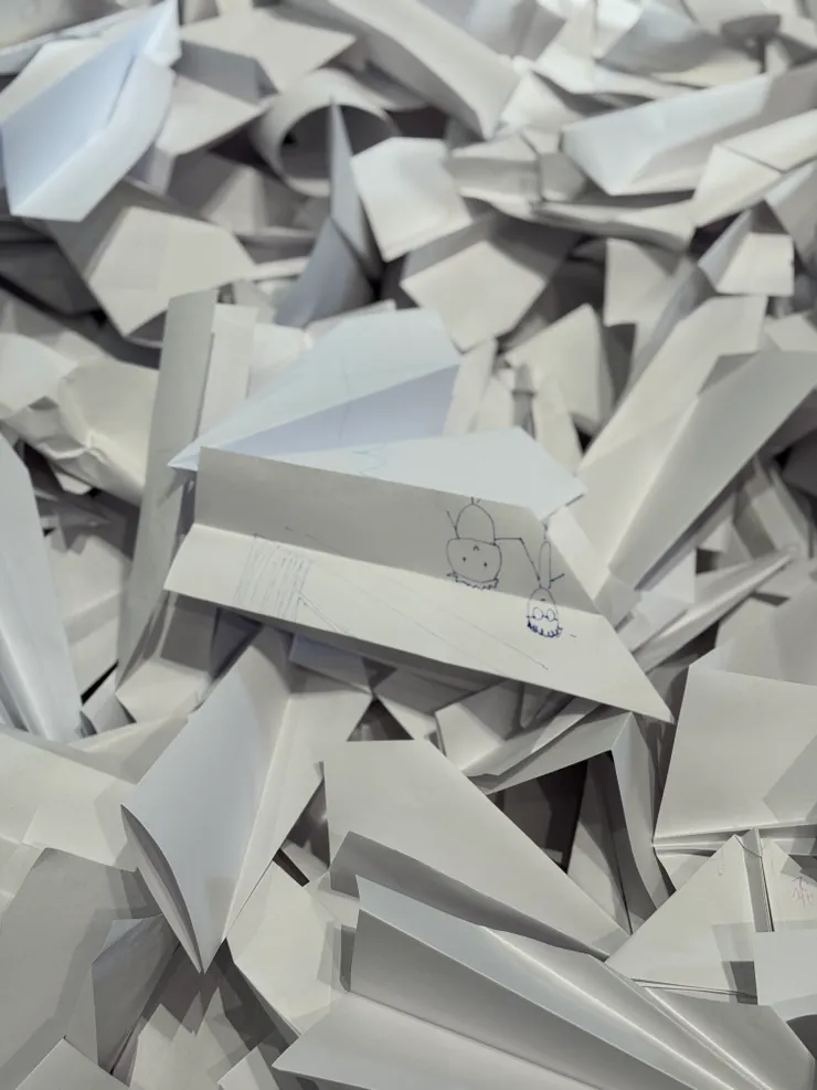 小朋友畫的應該是爸爸與他？！