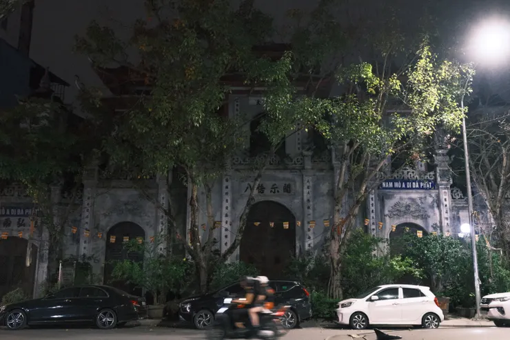 傍晚漫步河內市區