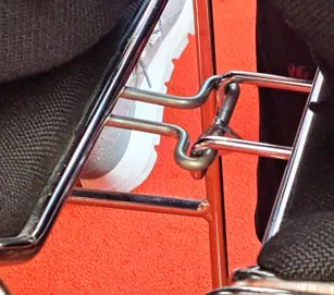 德國處理設計的小細節, 會議椅子也要乖乖整頓好