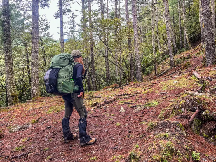 休息後，接續不斷的陡上