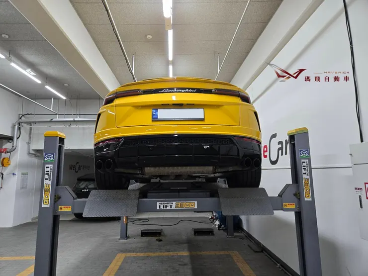2022 Lamborghini Urus 韓規外匯車於韓國再次安排第三方專業鑑定!解析外匯車二次檢查的重要性,從車源篩選、實車查驗到出口前整備,全面提升購車透明度與安心感。