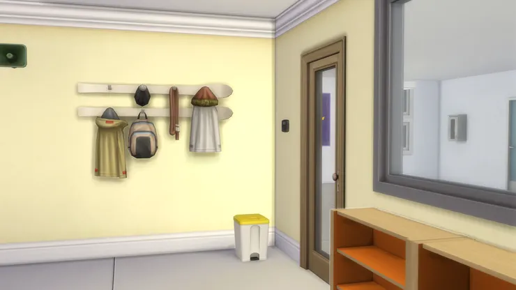 香港的學校不會有衣架。