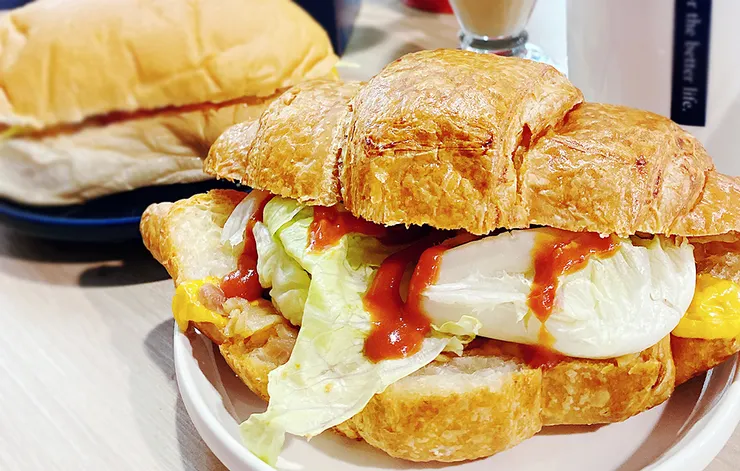 三重可集咖啡（集英店）咖啡/三重咖啡廳推薦/三重下午茶