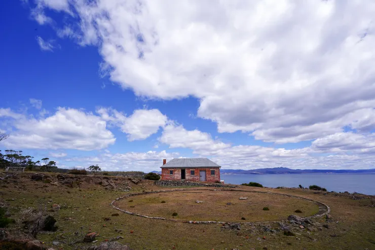 原本設有動力機械的小屋