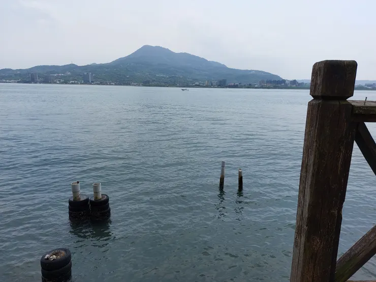 淡水河邊