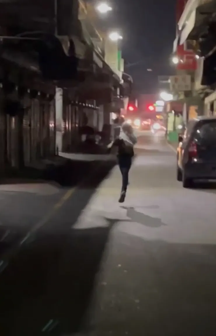 侄子開心的身影